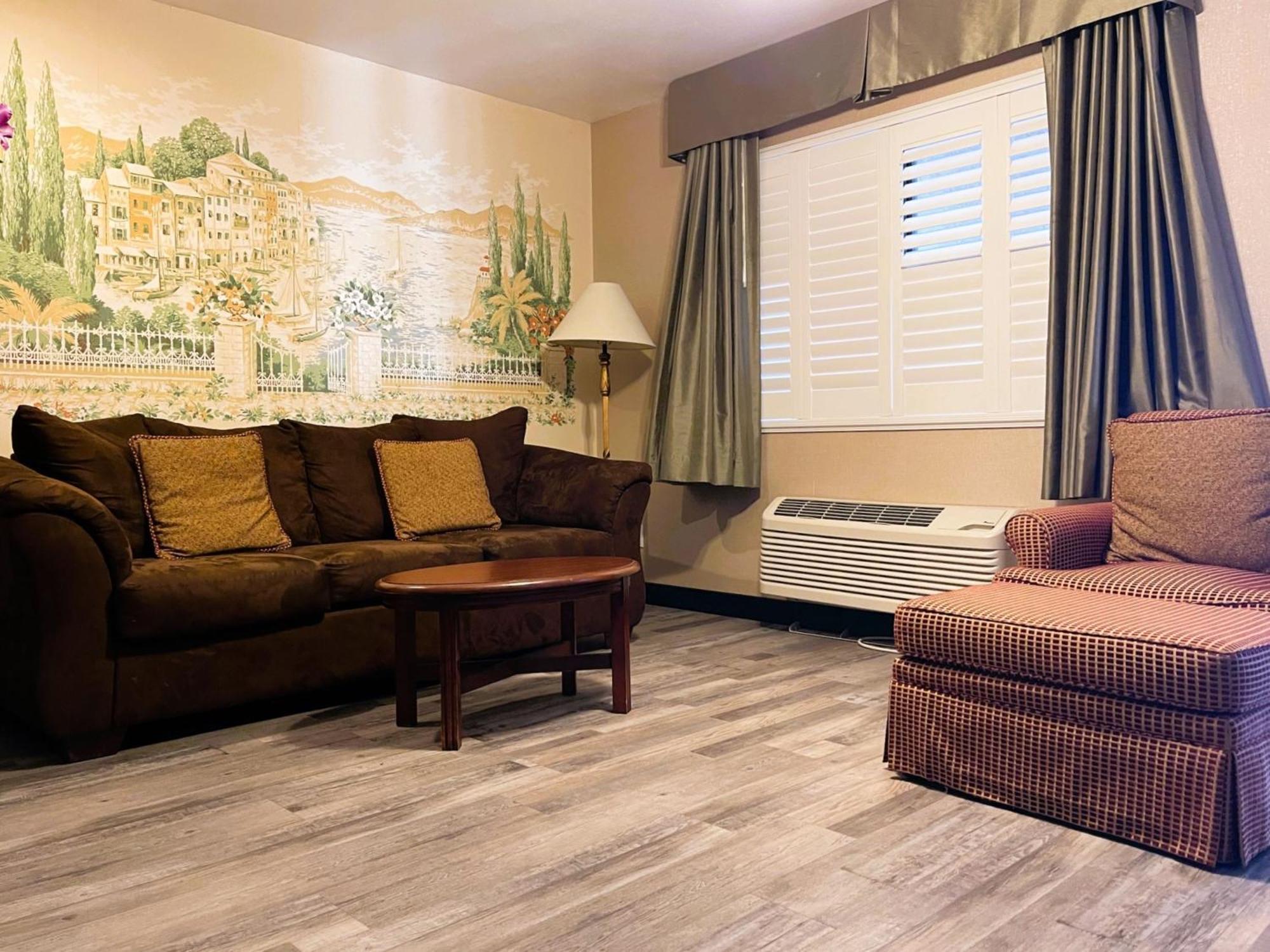 Americas Best Value Inn And Suites -Yucca Valley Bagian luar foto