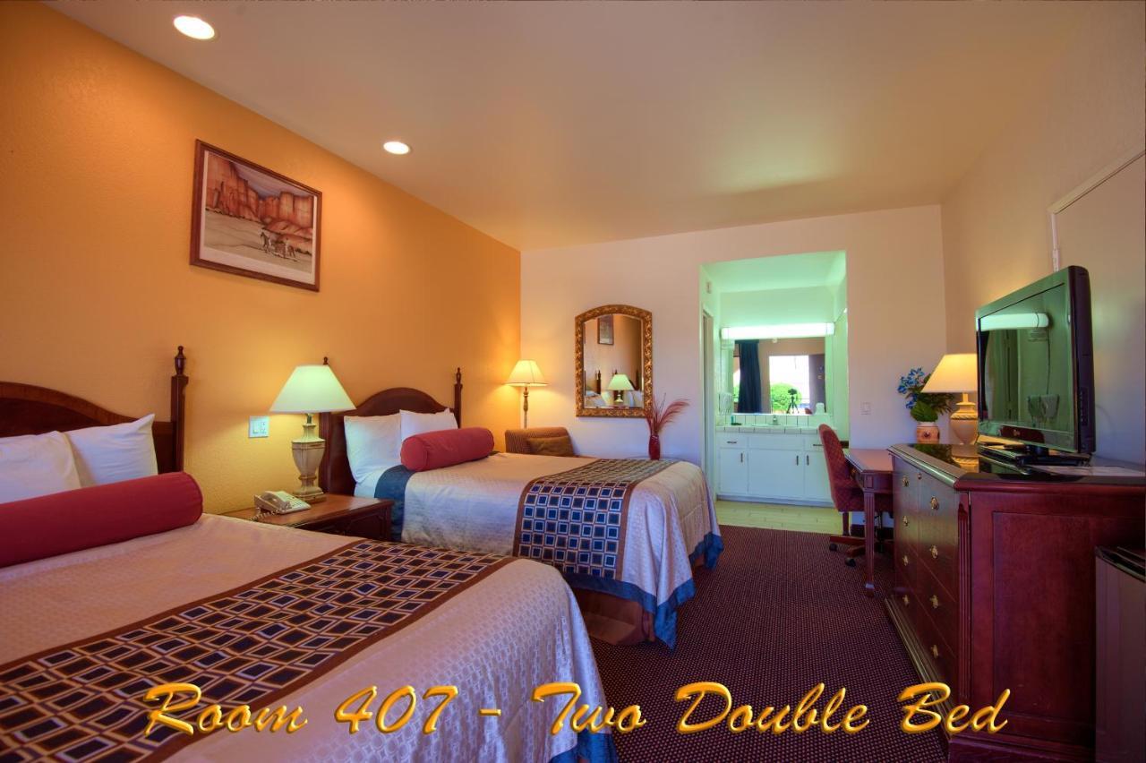 Americas Best Value Inn And Suites -Yucca Valley Bagian luar foto